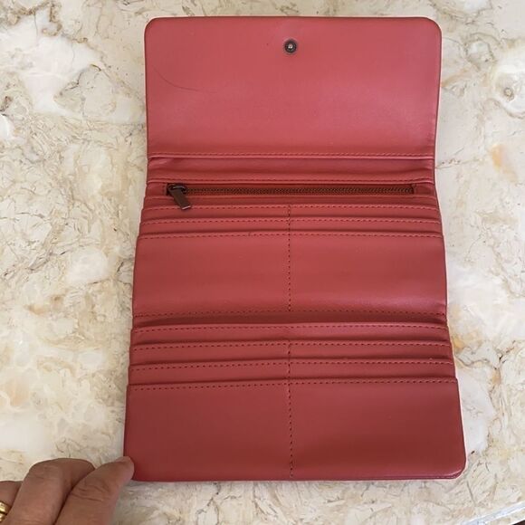 Matt & Nat Vegan Leather Long Zip Around Wallet - Picture 5 of 10